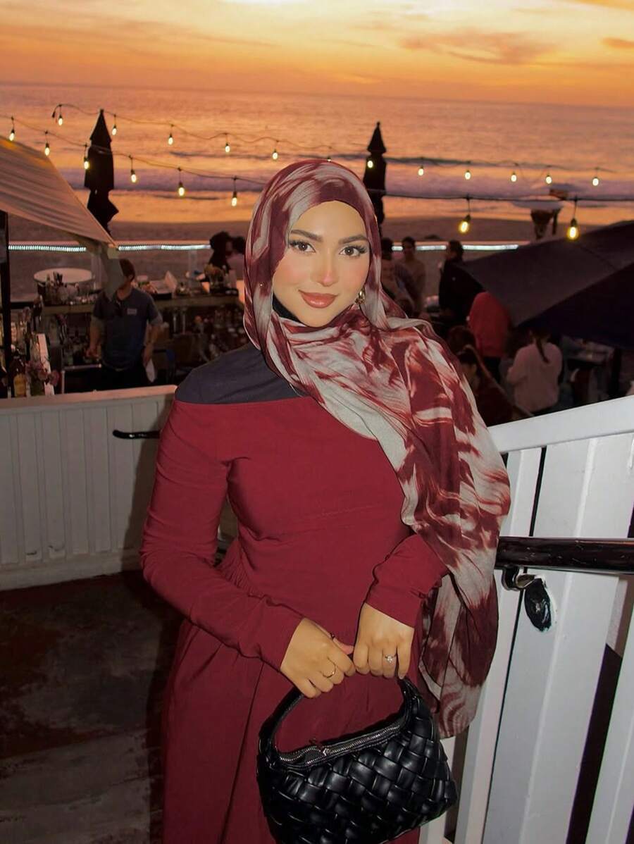 アクセサリー レディース スカーフ 1枚 女性用ヒジャブボヘミアン スタイル 水彩プリントヘッドスカーフ、日よけ マルチカラースカ拍卖