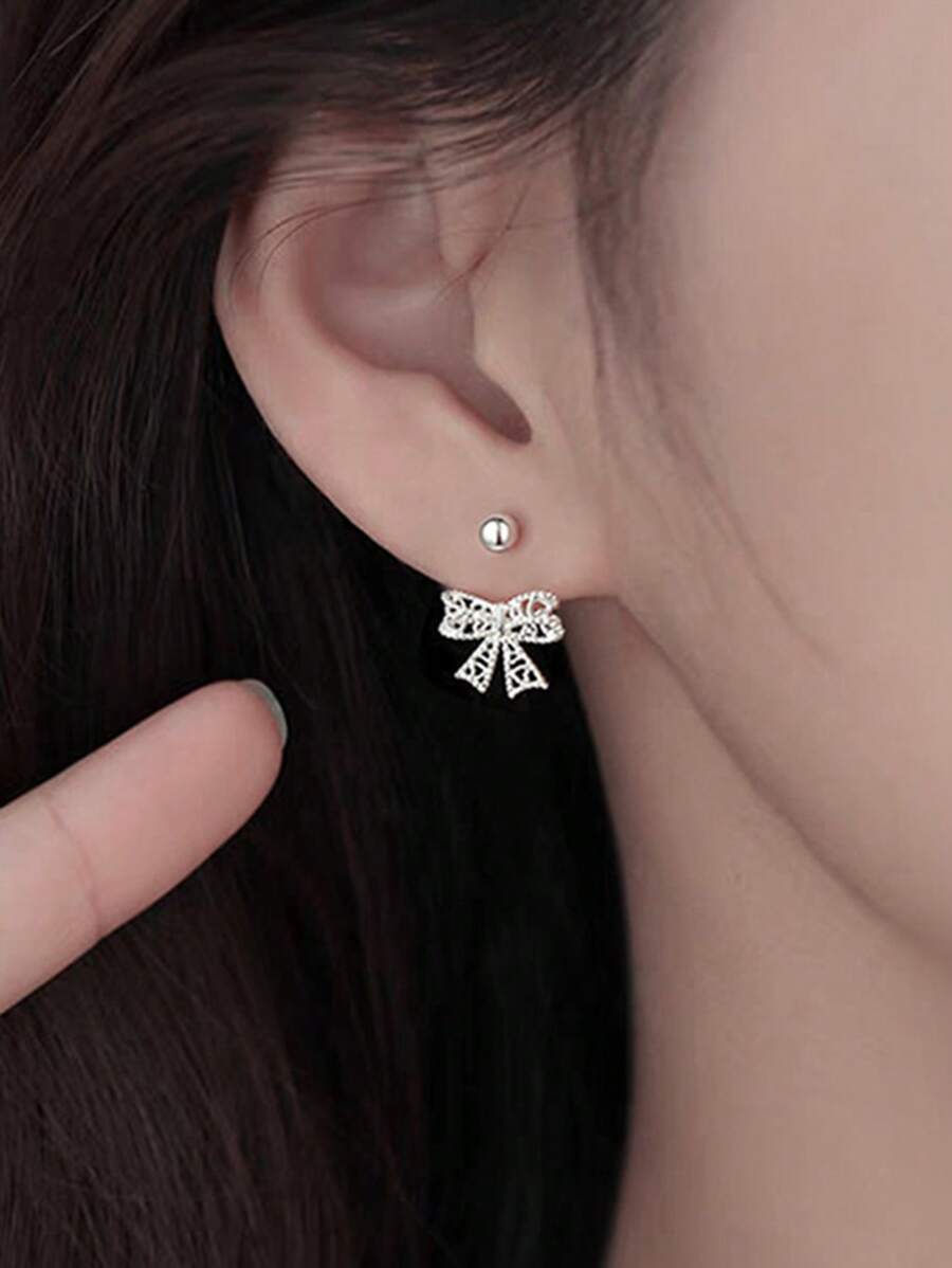 ジュエリー レディース イヤーアクセサリー 創造的、繊細で、S925スターリングシルバー非対称の浮遊円筒形ハートジオメトリックジュ拍卖