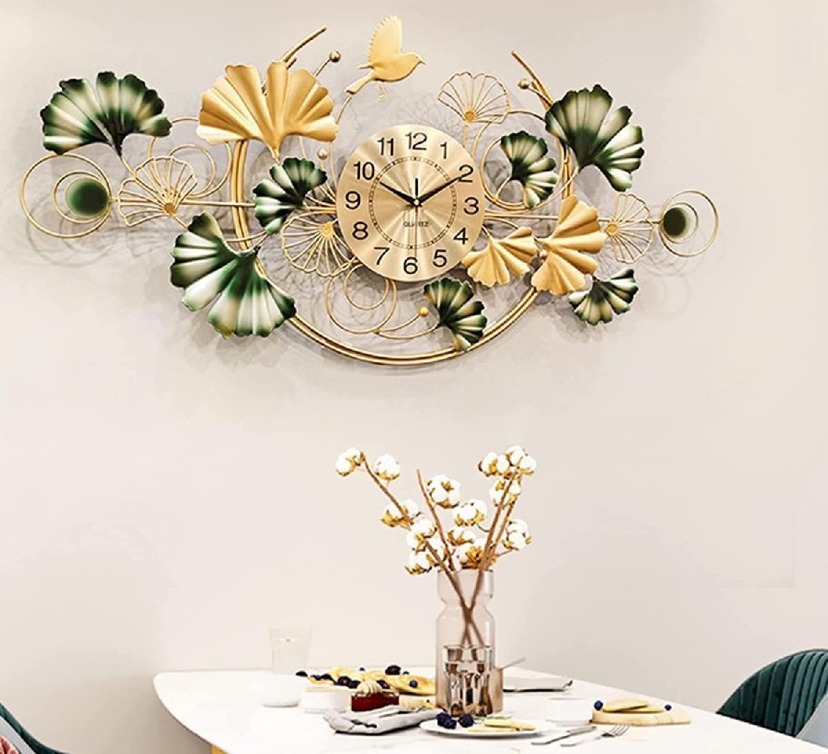 壁掛け時計 リビングルームスタディ イチョウの葉、壁掛け時計 メタルサイレント壁掛け時計装飾、モダンな3Dアートローマ数字時計拍卖