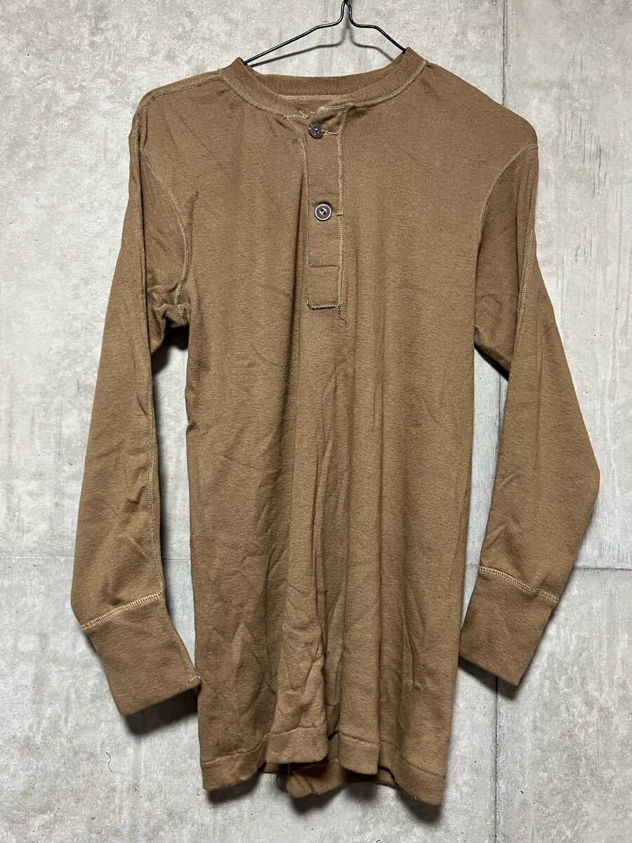 デッドストック 90s UNDERSHIRT, COLD WEATHER, NEN’S, TYPE 1, CLASS 3, BROWN 436 ARMY ヘンリーネック アンダー シャツ M ブラウン拍卖