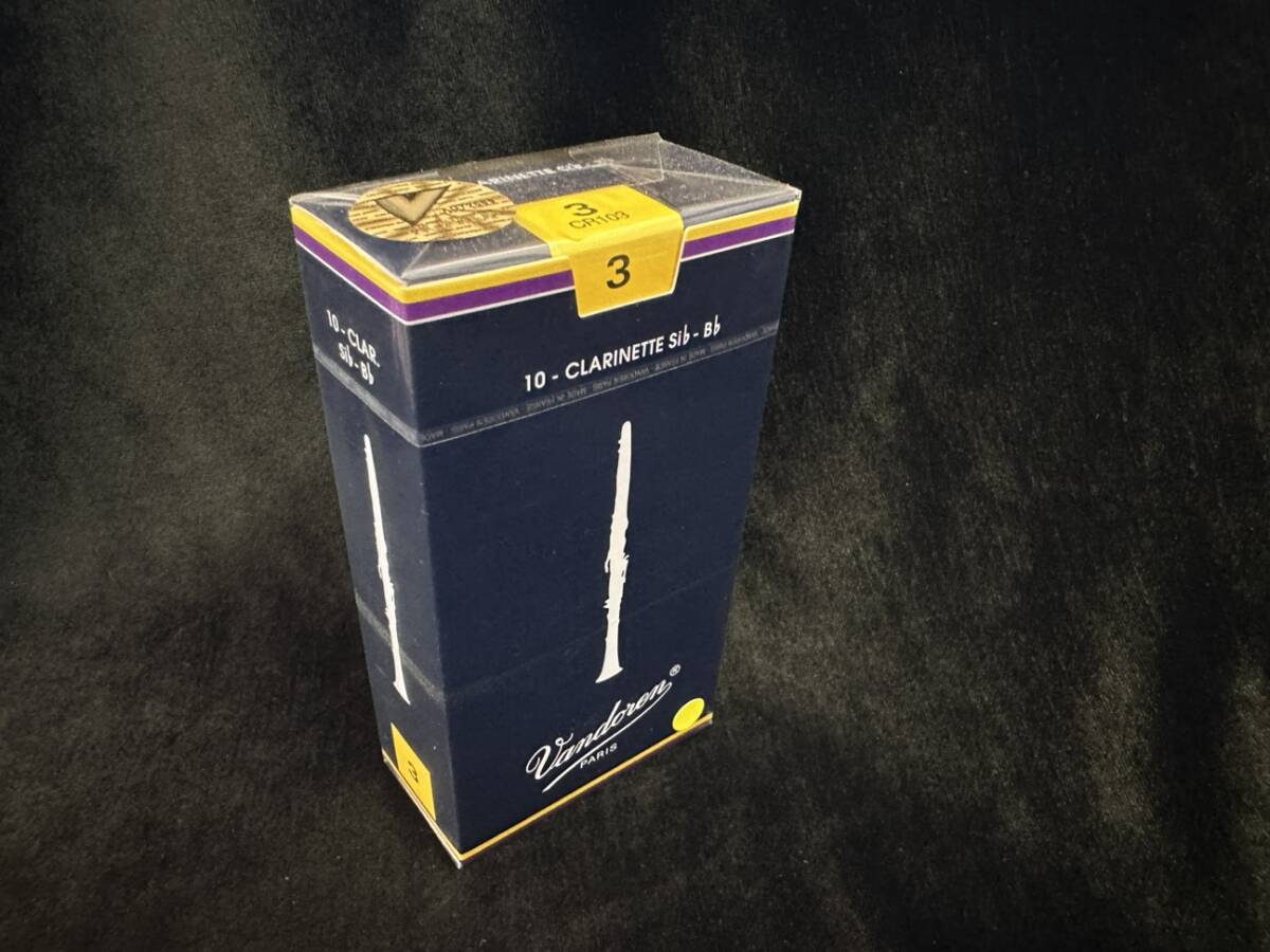 バンドレン Vandoren B♭クラリネットリード 【Traditional】 #3.0(新品)【送料無料】拍卖