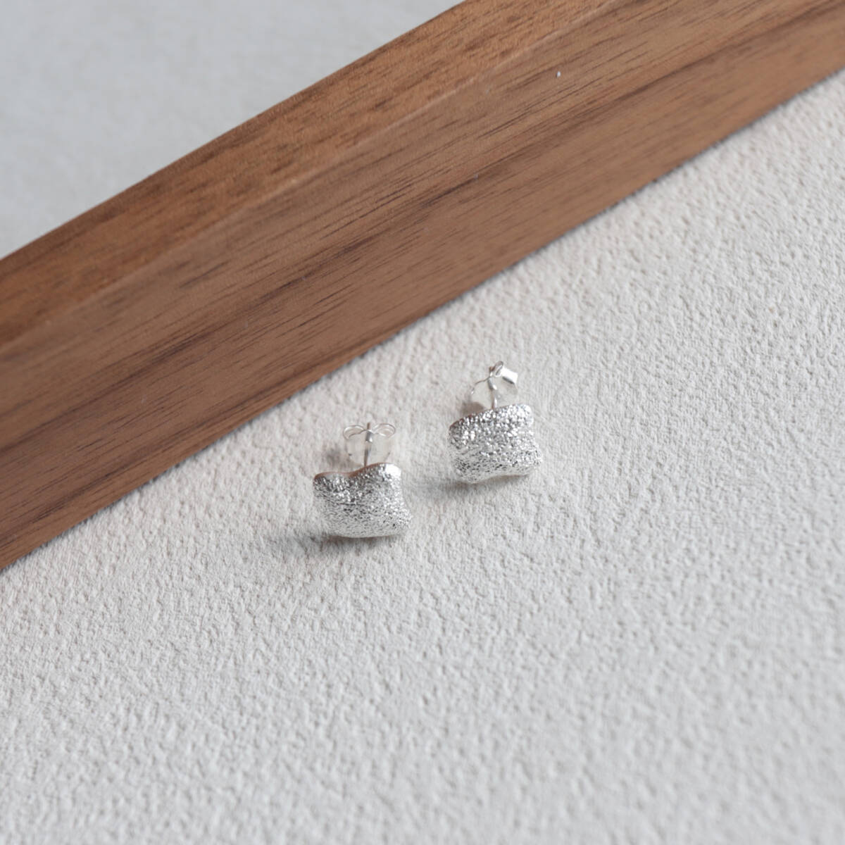 ピアス シルバー925 レディース スクエアフロスト ピアス拍卖