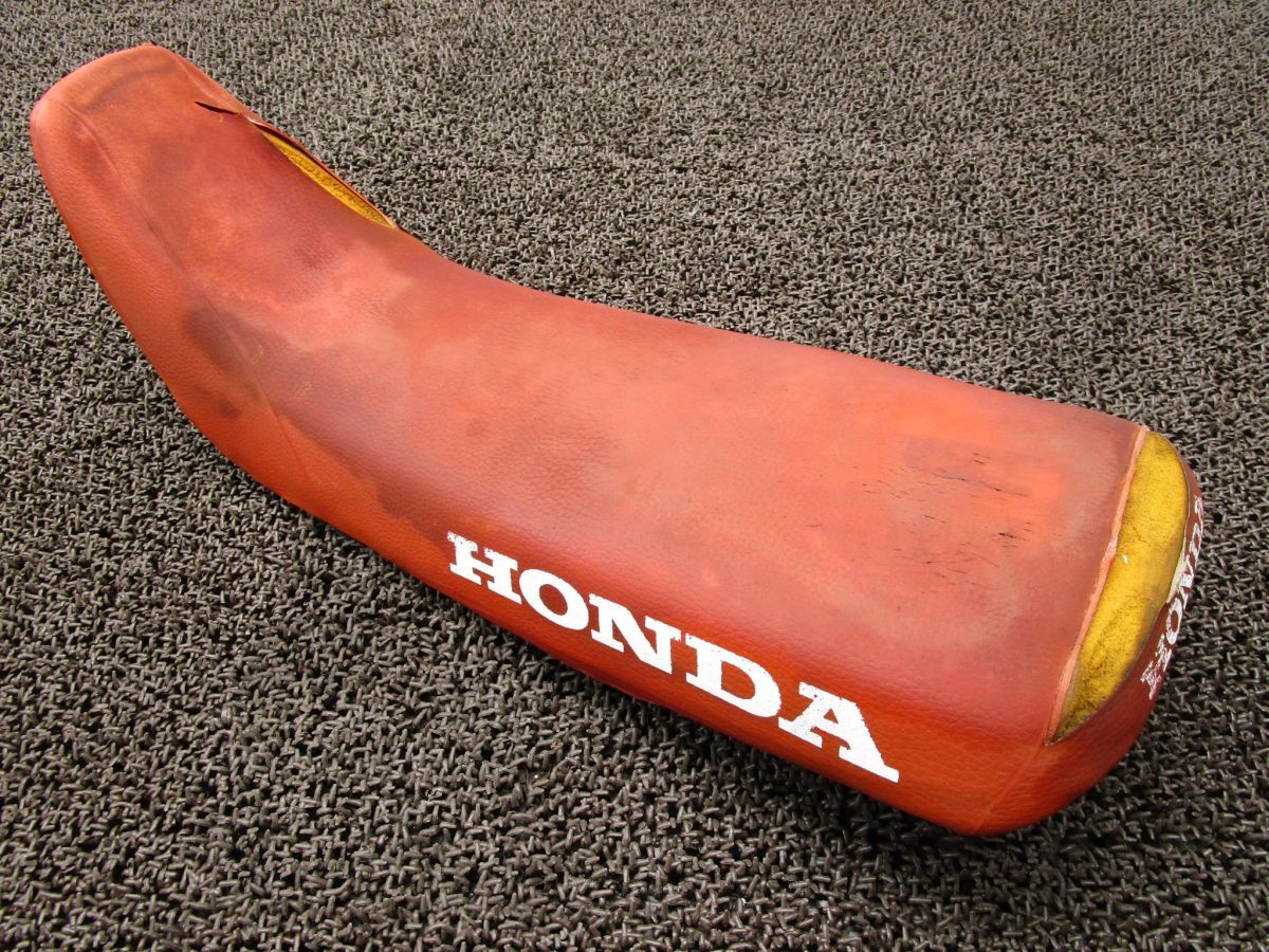 CRM80 シート □A3333!HD11 ホンダ 【 HD08E 】 キャブ車拍卖