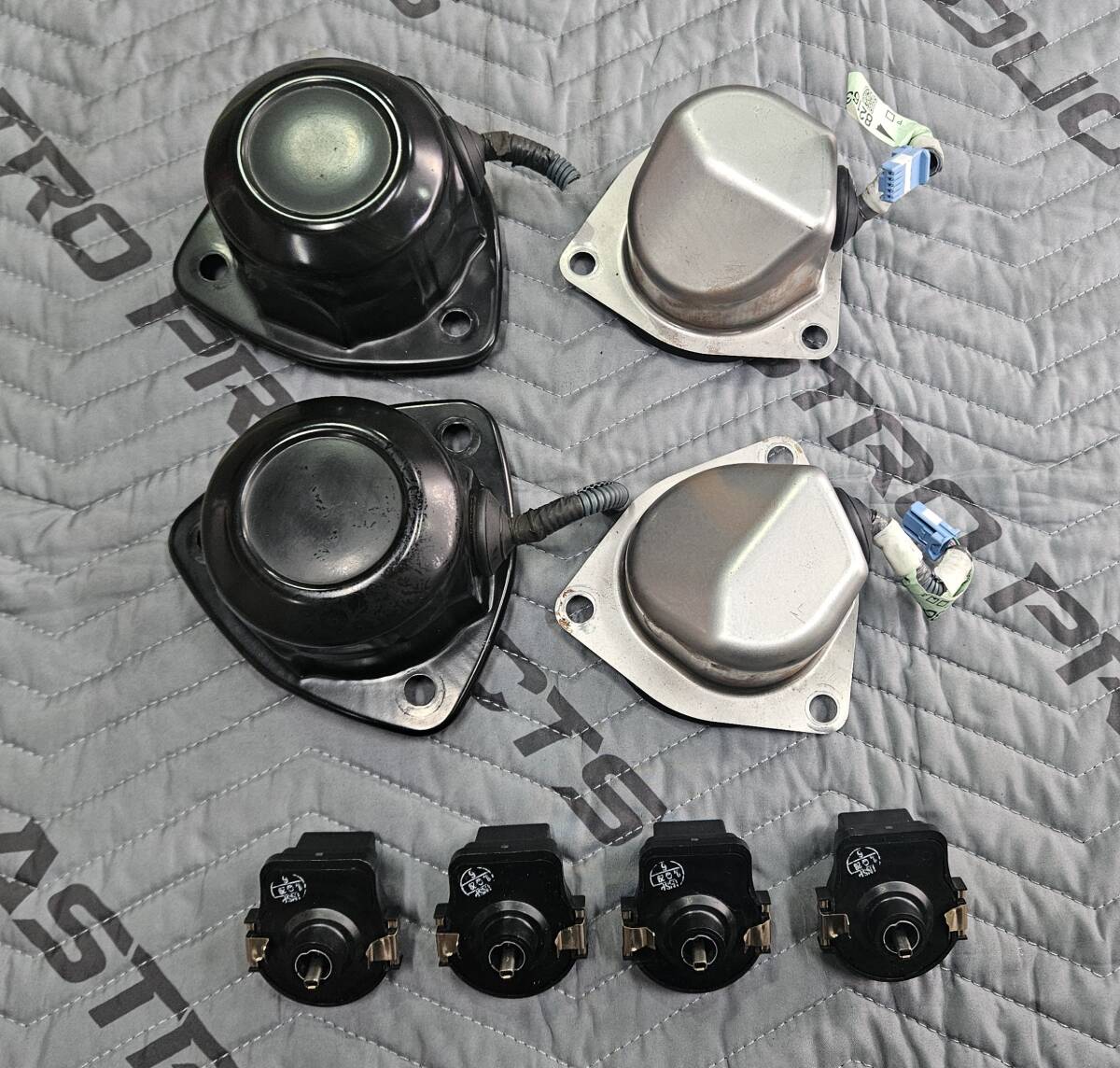 中古 レクサス LS460後期 純正エアサス用アクチュエーター センサー USF40 1台分セット拍卖