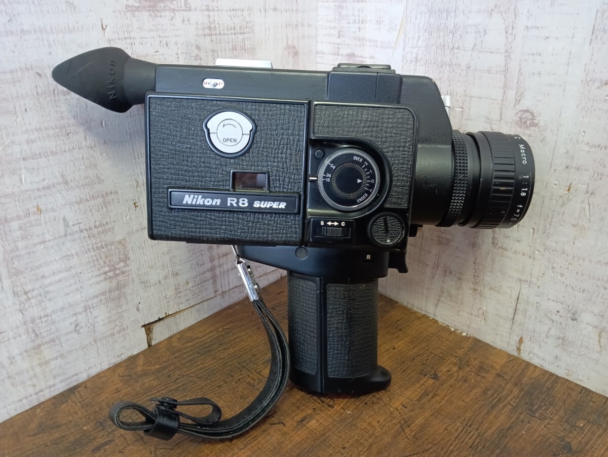 Nikon ニコン R8 SUPER 8mm フィルムカメラ シネカメラ Cine-NIKKOR Zoom C Macro 1:1.8 7.5-60mm ジャンク拍卖