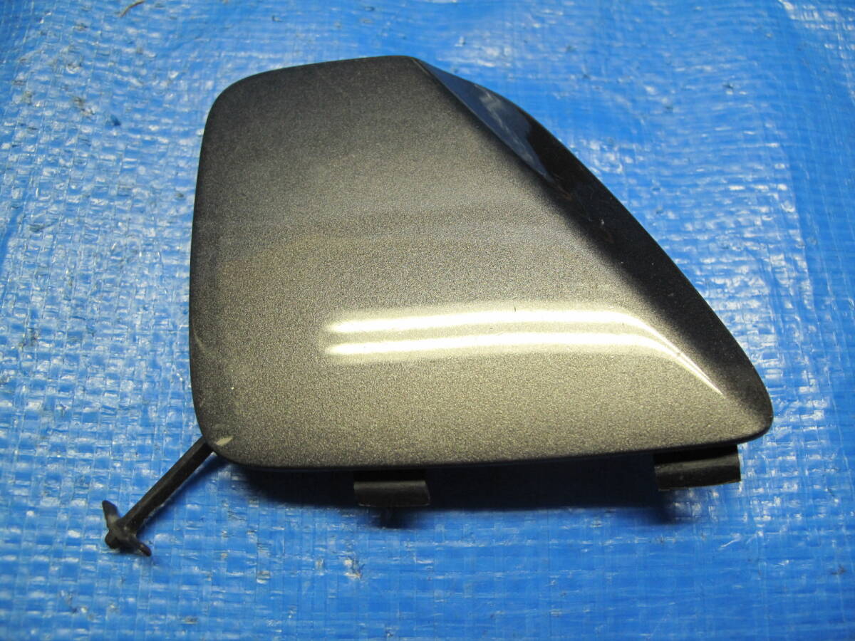 G レクサス USF40L USF41L USF45L USF46L UVF46 LS600 純正 フロントバンパー 牽引フックカバー ホールカバー 52128-50070 トヨタ拍卖