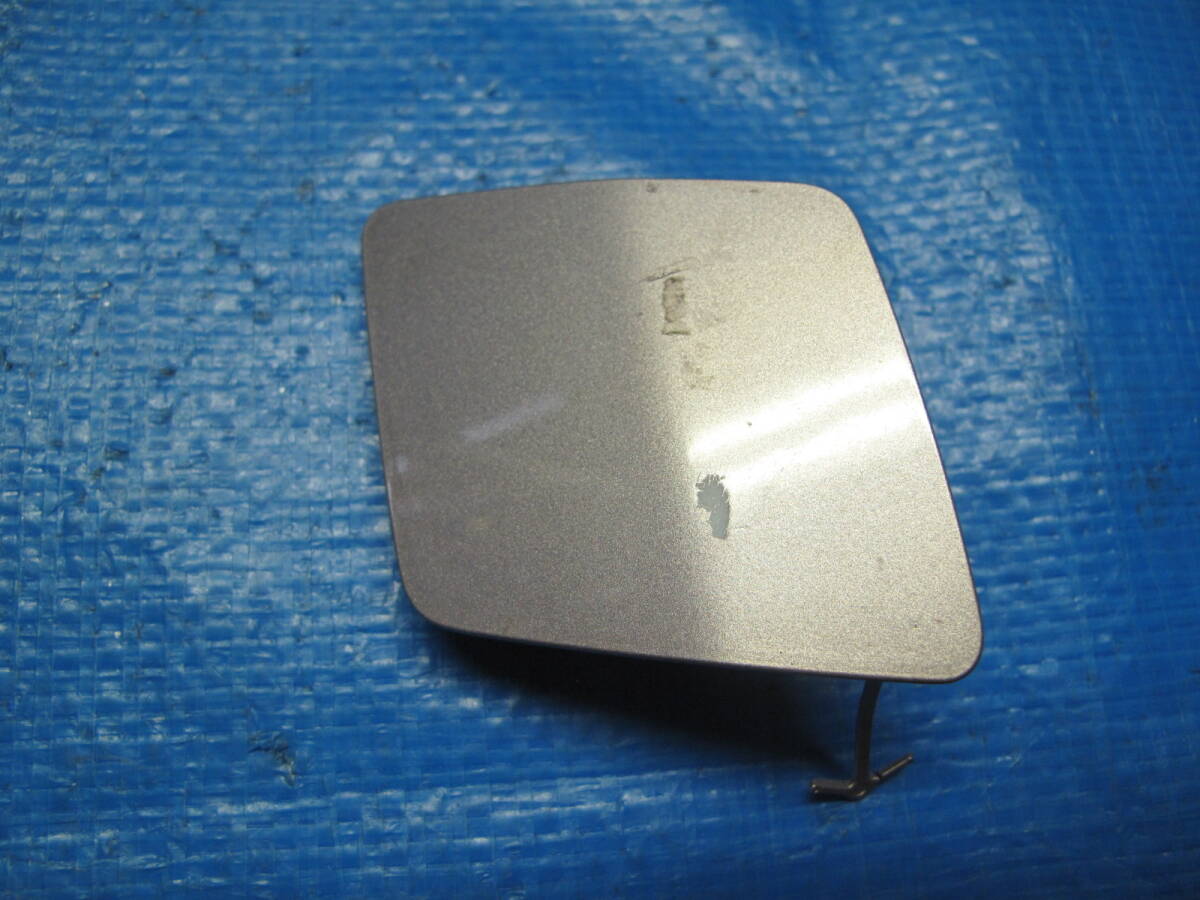 G トヨタ ヴィッツ KSP90 NCP91 NCP95 SCP90 純正 フロントバンパー ホールカバー フックカバー 52127-52440拍卖