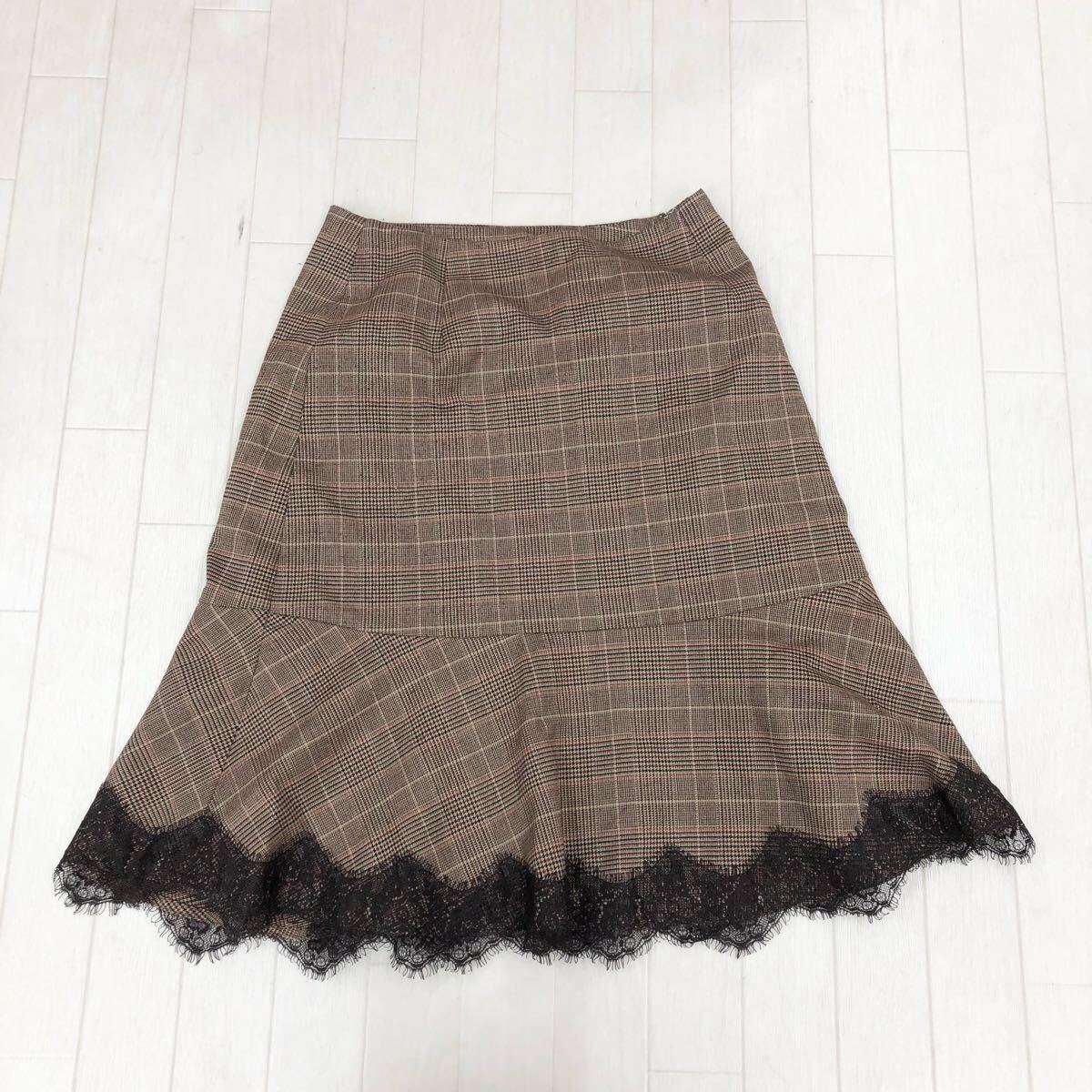 1785〓 ef-de エフデ フレアスカート レディース サイズ7 チェック柄 ブラウン ボトムス ミドルスカート 膝丈 カジュアル拍卖
