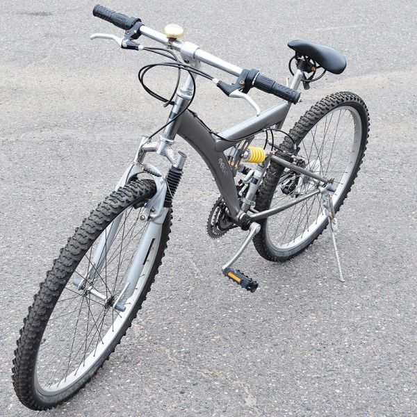 【新潟発】TeGe ロードバイク 自転車 自作 オリジナル ギア サスペンション 倉庫 長期保管品 現状販売 通学 通勤 北陸 中古 てげ拍卖