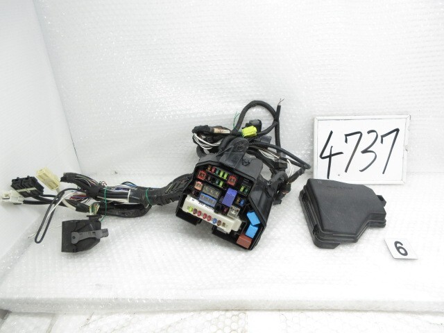 28年 シエンタ DBA-NSP170G (6) ヒューズボックス エンジンルーム左側 82662-52A40 202029 4737拍卖