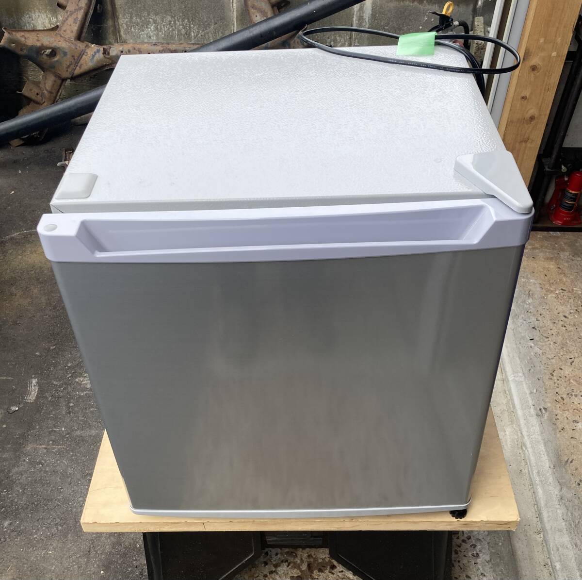 ★ほぼ新品★ 小型冷蔵庫 46L 冷却器あり ドア開き付替え可能 PRC-BO51D 2024年製 アイリスオーヤマ 拍卖