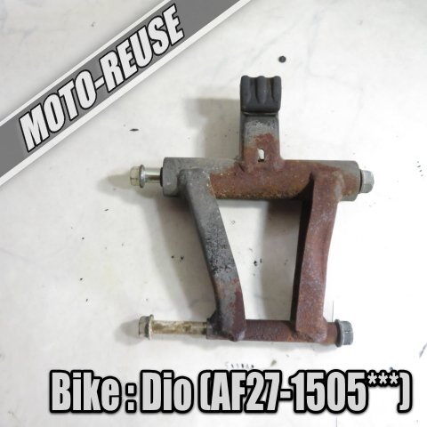 □【スーパーDIO ディオ AF27】純正エンジンハンガー マウント AF28□K22645拍卖