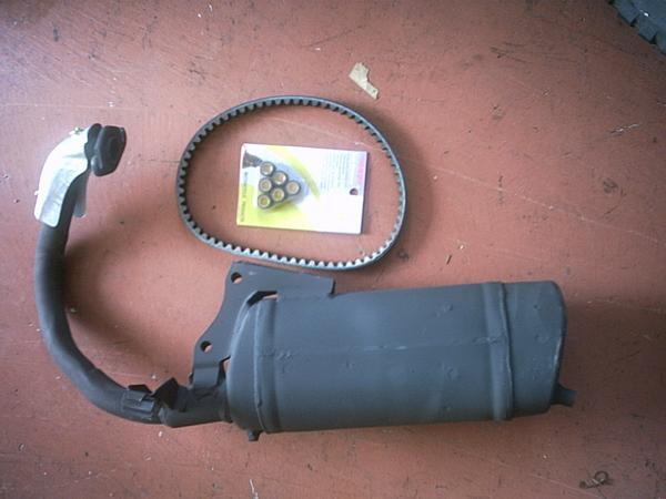 新品デイオAF18良くなるセットマフラー(マフラーカバーなし)Vベルトローラー拍卖