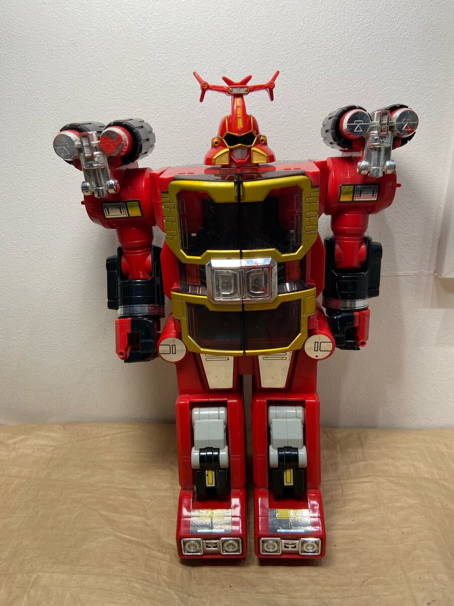 7.8.11 白100 特撮テレビドラマ『ビーロボカブタック』現状 レトロ玩具 部品取りジャンク拍卖