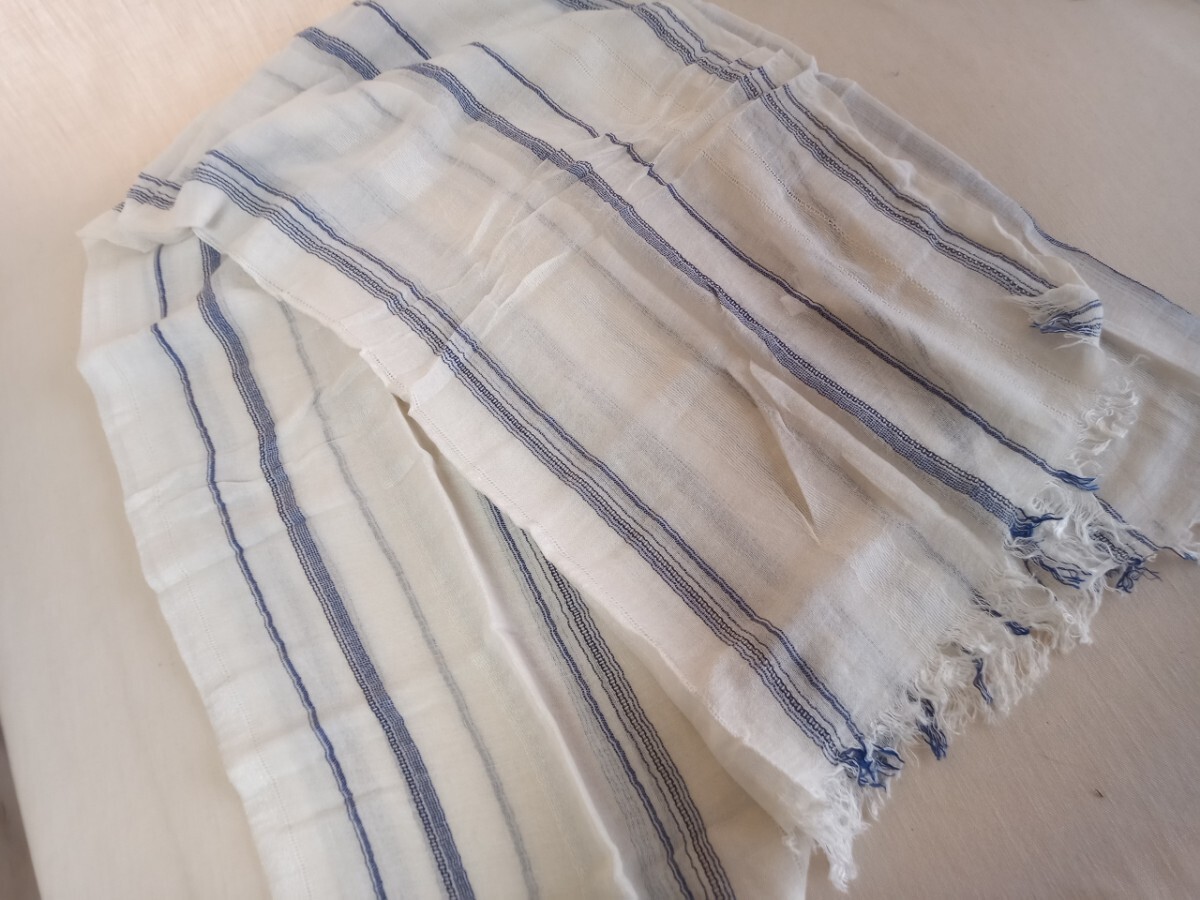 13154 ★★ ユニクロ マルチクロス ストール 拍卖