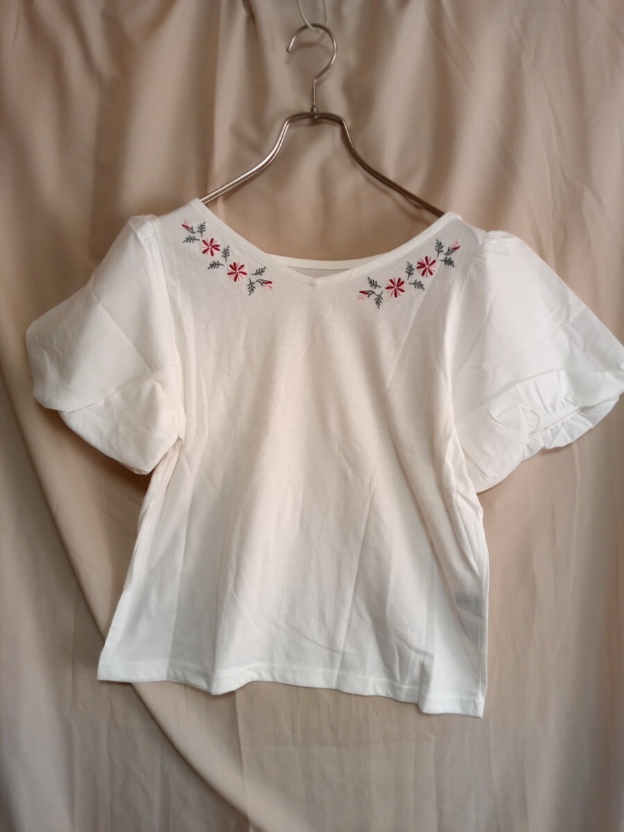 12848 ★★ Emsexcite 2Way花刺繍バルーンカットソー サイズM 新品拍卖