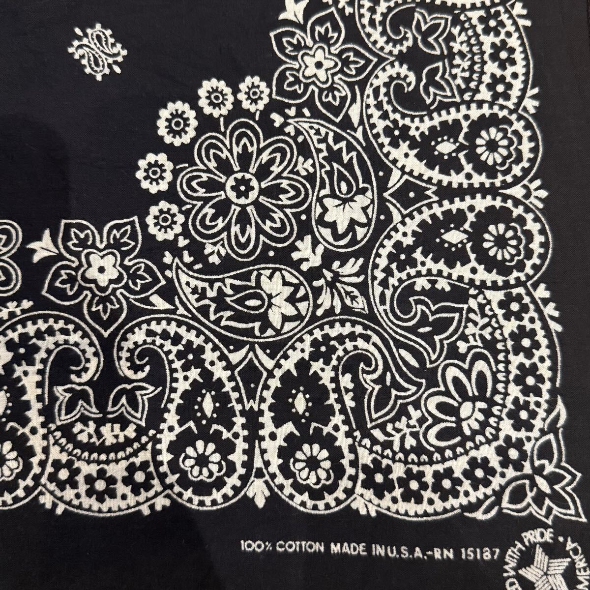 ★ビンテージ/バンダナ/80s/USA/ボタニカル柄/ブラック/レア/希少/USA製/vintage/ヴィンテージ/アメリカ製拍卖