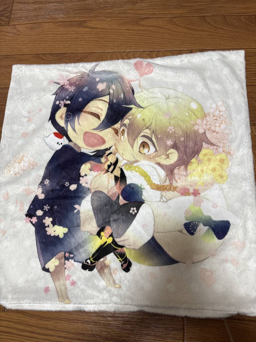 刀剣乱舞 同人 グッズ クッションカバー 三日月宗近 鶴丸国永拍卖