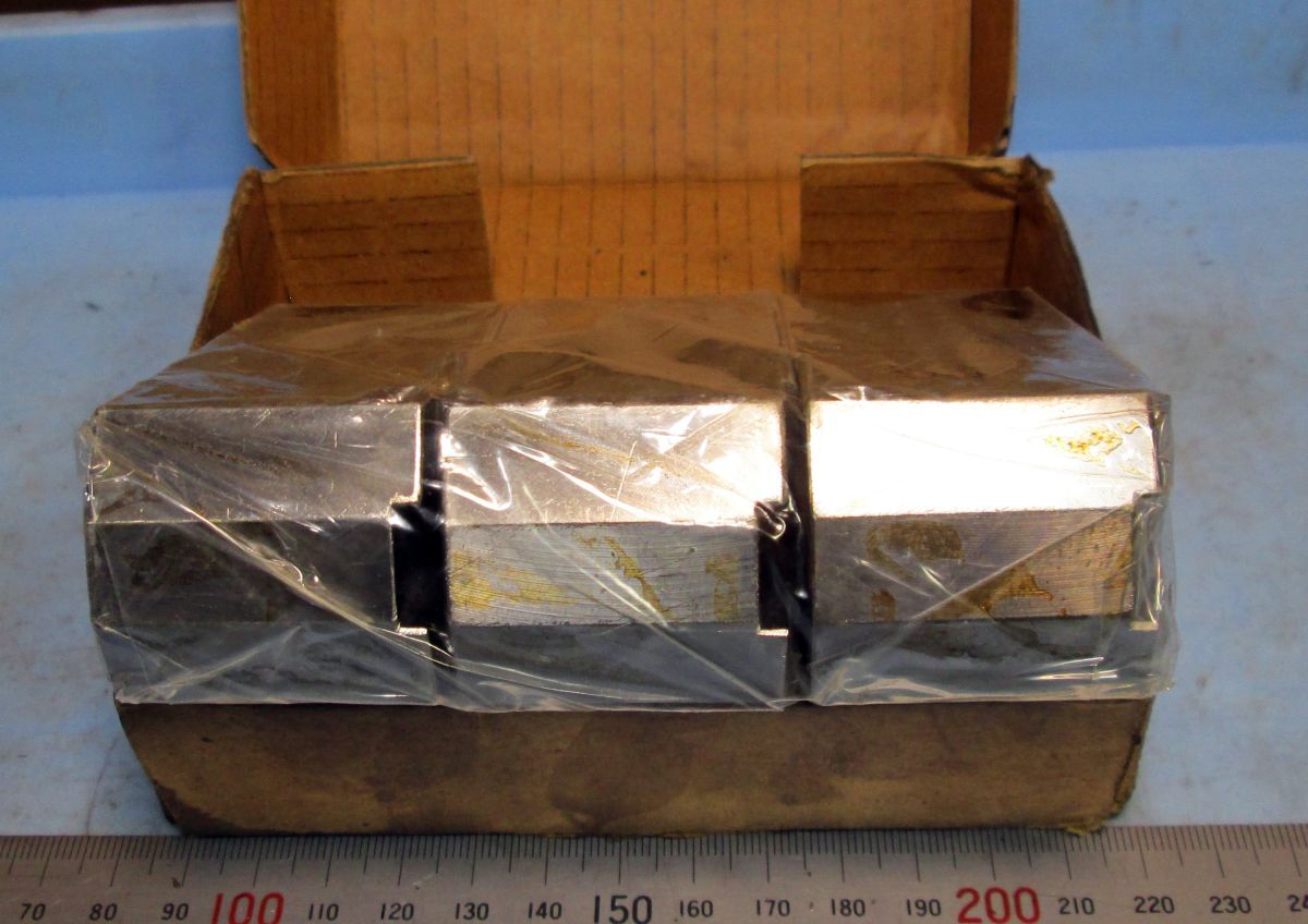 FC107 生爪 パワーチャック 油圧チャック用 H0-8 P1.5 穴間 25 置古し未使用品!拍卖