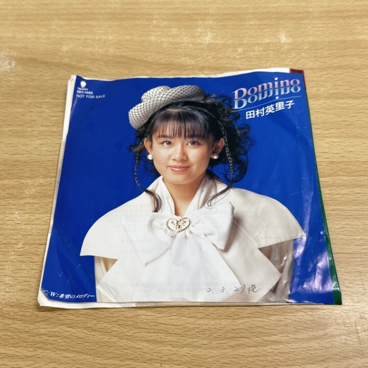 ●01)【同梱不可】【見本盤】Domino/田村英里子/プロモオンリー/EPレコード/7インチ/国内盤/PRT-1485/A拍卖