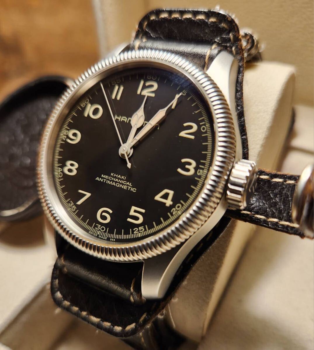 送料込み 完売品 希少 hamilton KHAKI Field Automatic ハミルトン カーキ フィールド パイオニア 自動巻き ジャズマスター 腕時計拍卖