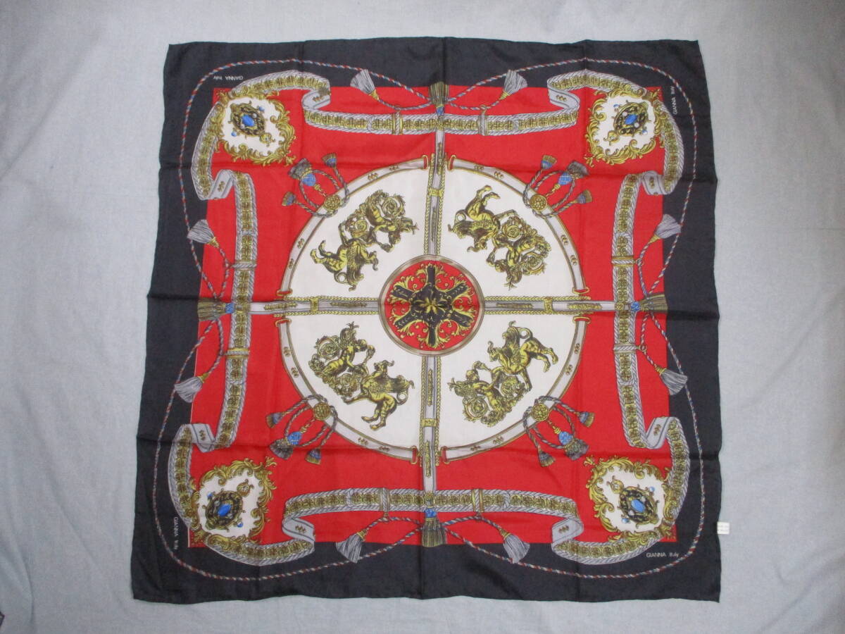 GIANNA Italy ジアーナ スカーフ ブラック・レッド・ゴールド系 ≒86cm×≒86cm 100%PURE・SILK拍卖