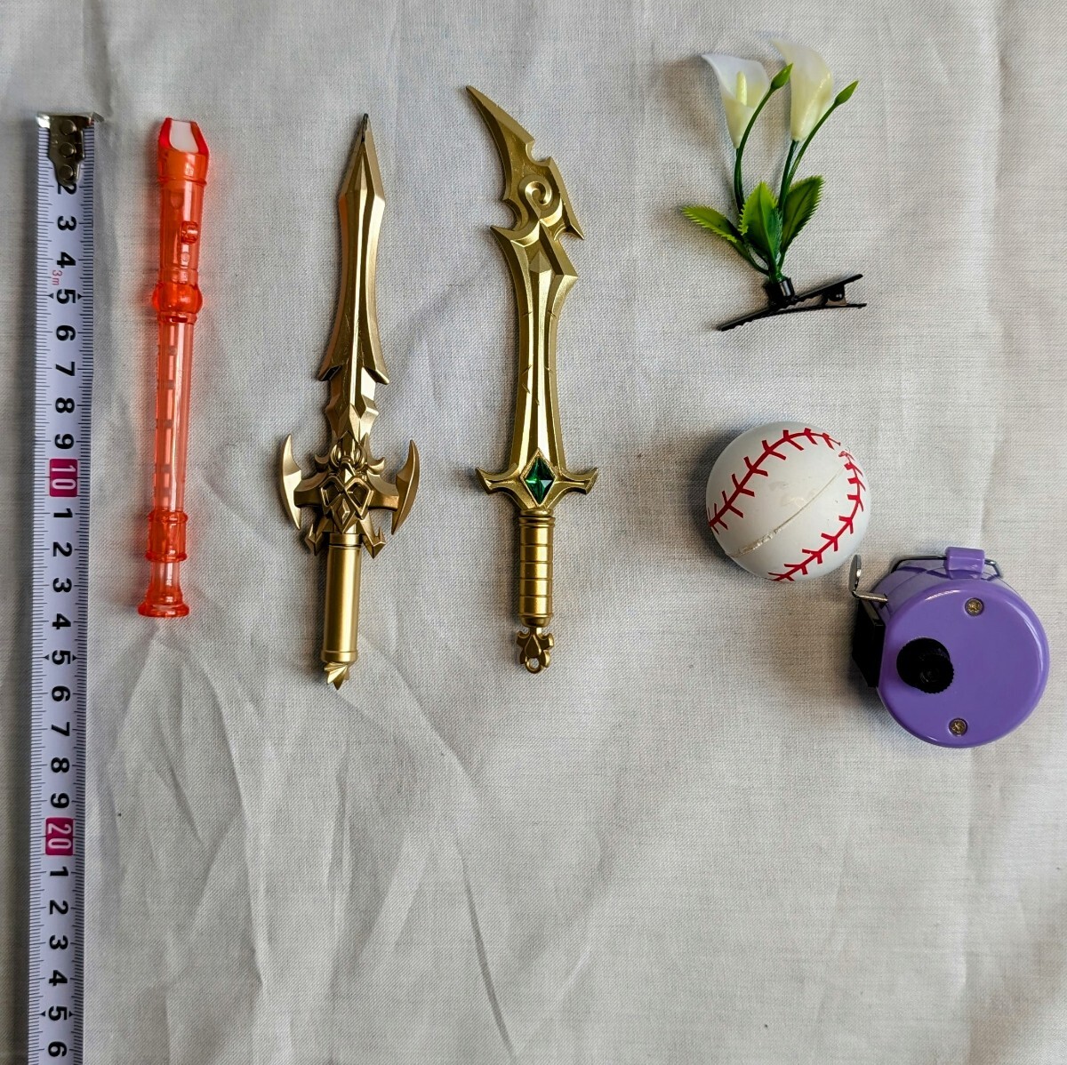 クレーンゲーム 景品6点セット ソード型ボールペン ミニリコーダー ゴム製野球ボール お花をヘアアクセサリー 送料無料拍卖