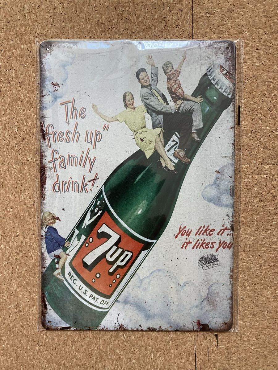 セブンアップ ブリキ看板 メタルサインプレート アメリカン雑貨 ウォールデコ拍卖