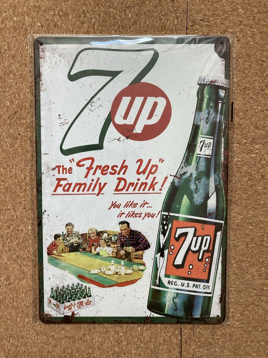 7アップ ブリキ看板 メタルサインプレート アメリカン雑貨 ウォールデコ拍卖
