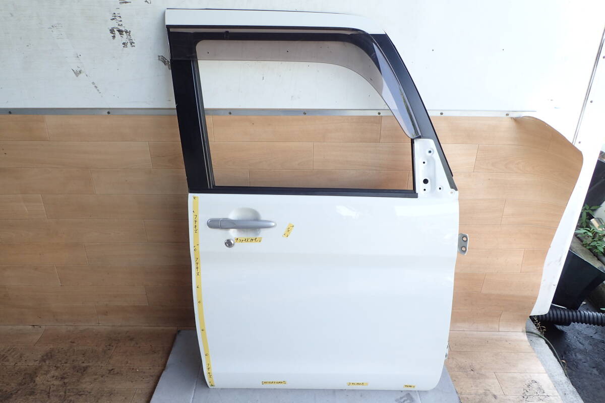 タント スタンダードノーマル フロントドア右 LA600S 2017年 W09 RTK563006DH拍卖