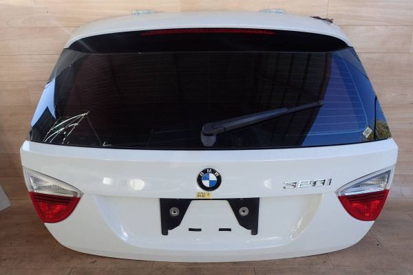BMW 320i 3シリーズツーリング リアゲート E91 バックドア RTK511823IC拍卖