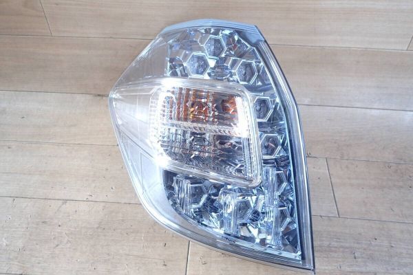 フィット シャトルハイブリット テールライト左 GP2 2011年 RTK520620HN拍卖