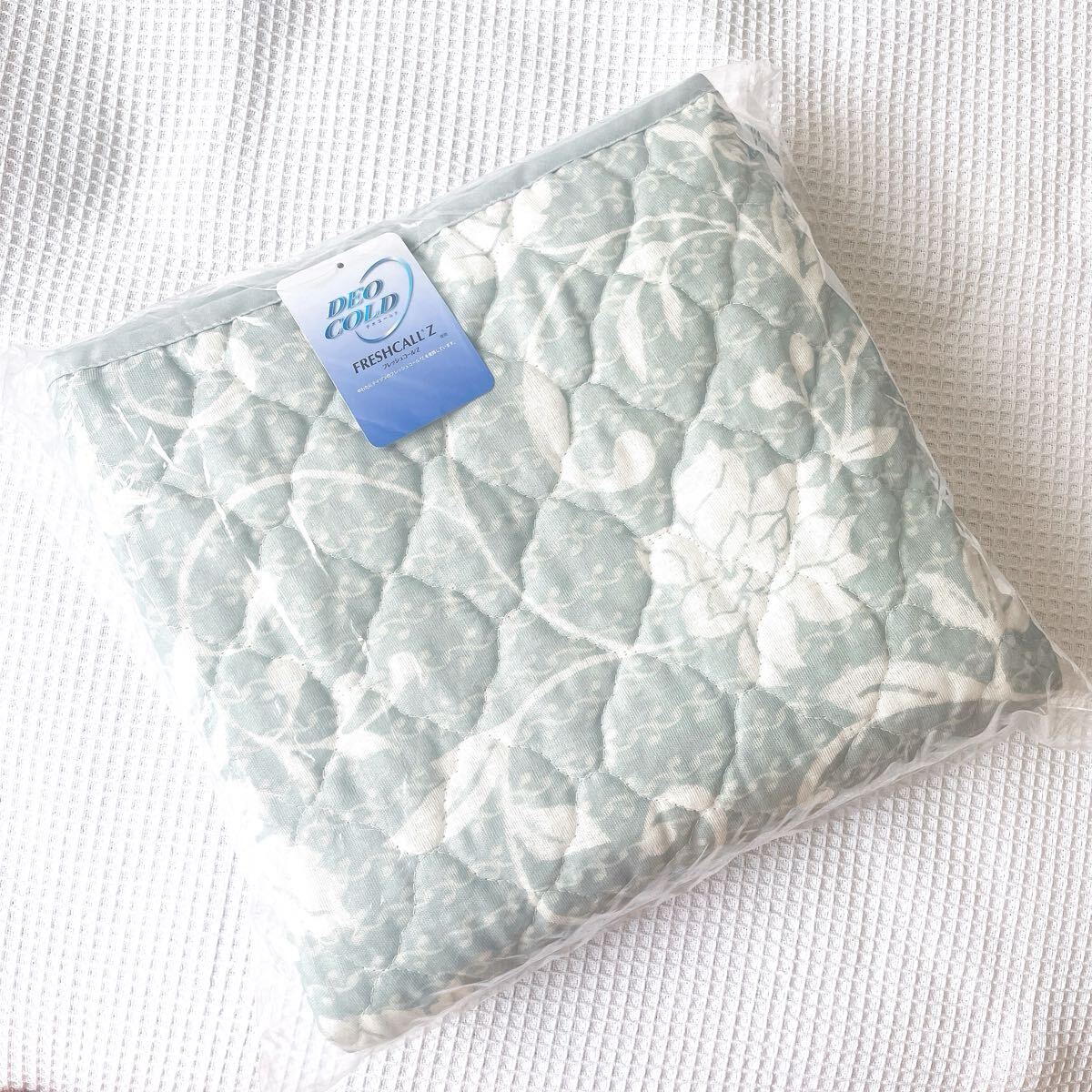 新品★モリリン抜群のひんやり感フラワー花柄ボタニカル デオコールド消臭 防ダニ リバーシブルケット シングル冷感タオルケット肌掛け布団拍卖