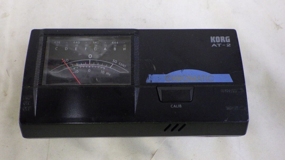 P01-20250704-1【通電可能】 KORG コルグ AT-2 クロマチックチューナー 音響機材 オーディオ 正規品 ※音楽スタジオ閉店出品拍卖