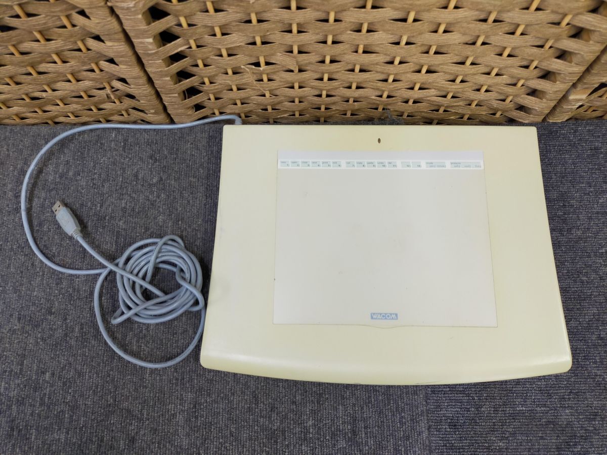 E04-20250719-02 レア・ヴィンテージ WACOM Intuos GD-0608-U USB接続 グラフィックタブレット 初代 ワコム ペンタブレット ジャンク拍卖
