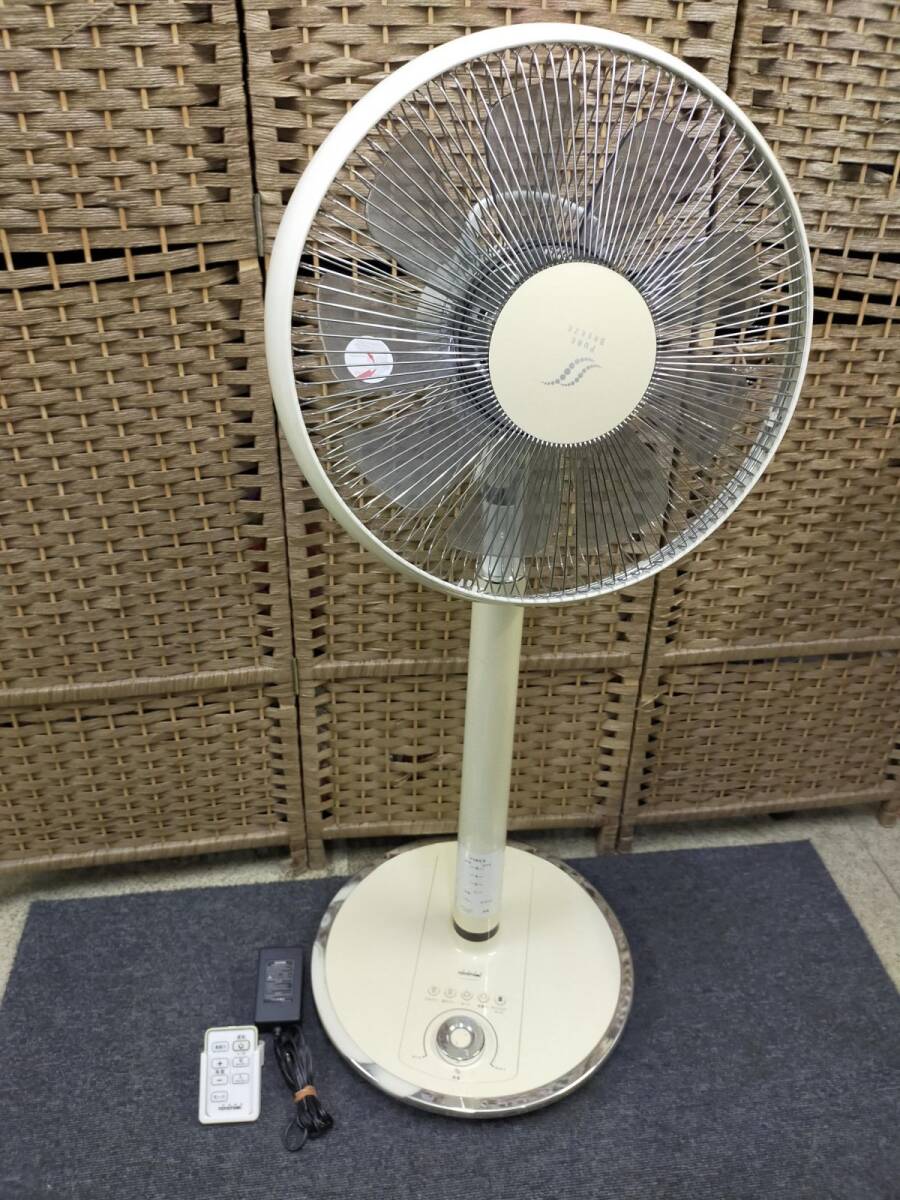 F01-20250625-02 TOYOTOMI トヨトミ リモコン付 扇風機 タイマー付 静音 首振り機能付き 2013年製 動作品 30センチリビング扇 FS-DC300DHR拍卖