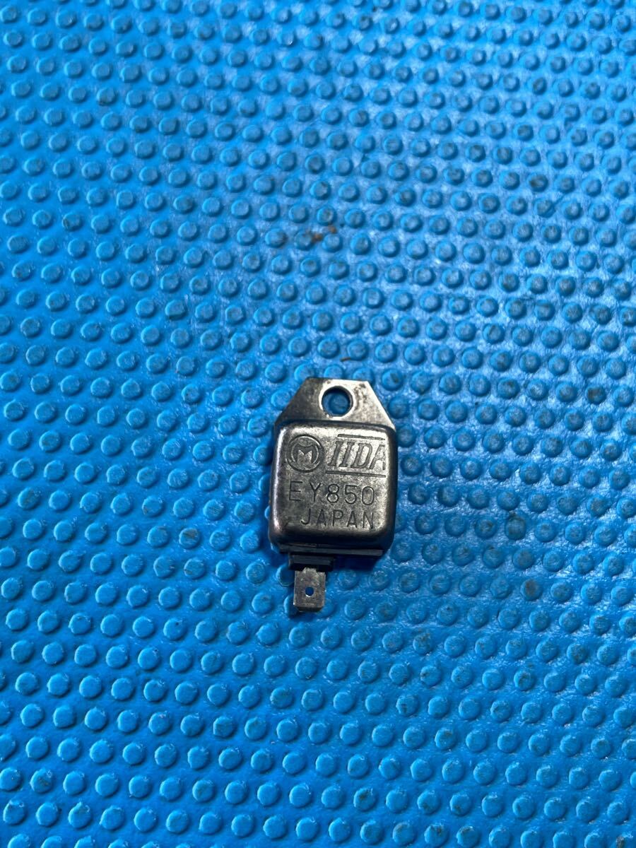 送料210円 ガソリンエンジン 部品パーツ 点火部品 イグナイター 三菱G220P /ロビンEY08/ 品番EY850 カワサキ〜拍卖