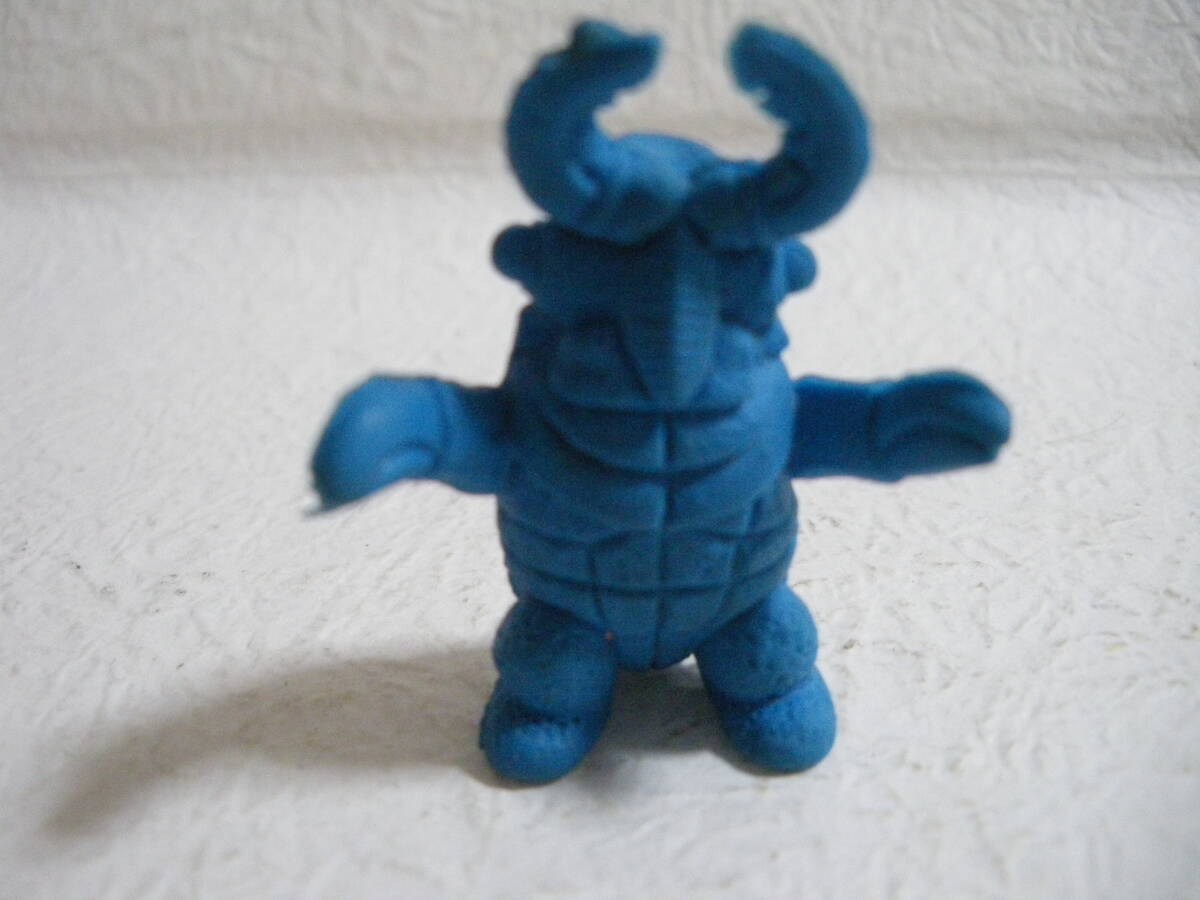 ポピー ノコギリン 青 大版 塩ビ 初期生産 怪獣消しゴム 正規 ヴィンテージ 怪獣名鑑 帰ってきた ウルトラマン 同梱、郵送も可拍卖