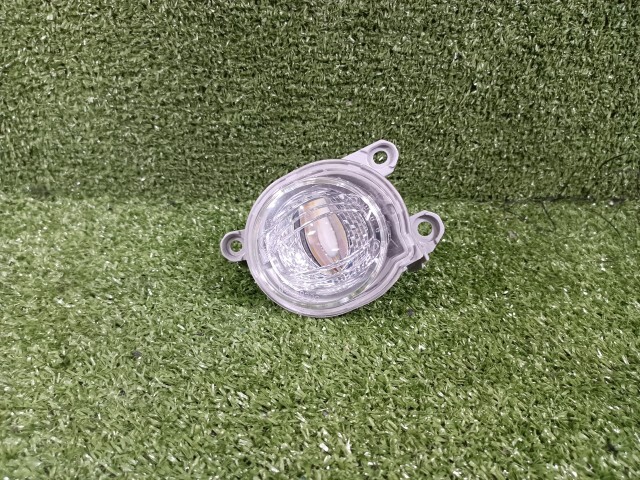 フレアワゴン 4AA-MM54S 右フォグランプ コイト 114-593DG 1A22-51-680 1A21-51-680拍卖