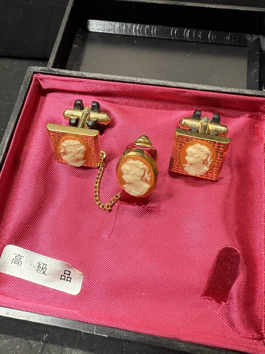 ★コレクター必見 ビンテージ カメオ風 カフス タックピン メンズ アクセサリー 飾り コレクション ケース有 Nn674拍卖