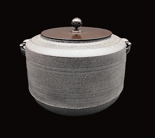 【美品】広口釜 刷毛目地紋 【人間国宝 高橋 敬典】共箱 炉釜 茶道具 茶釜 鉄釜 金属工芸品 骨董品 コレクター放出品 拍卖