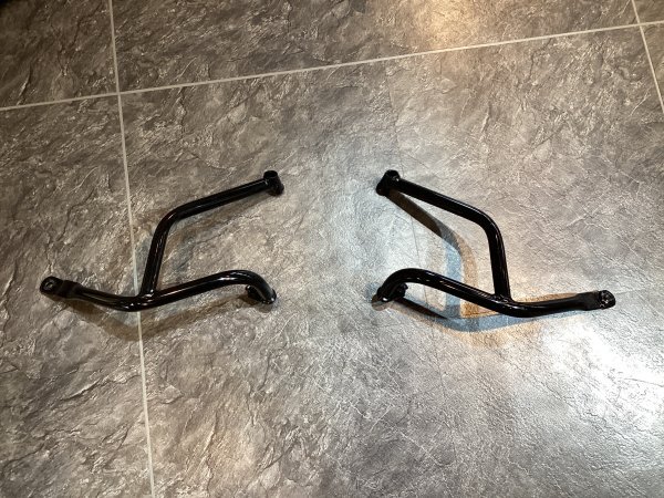 KTM 390/250/125DUKE 17~23モデル クラッシュバー キット 中古品 C拍卖