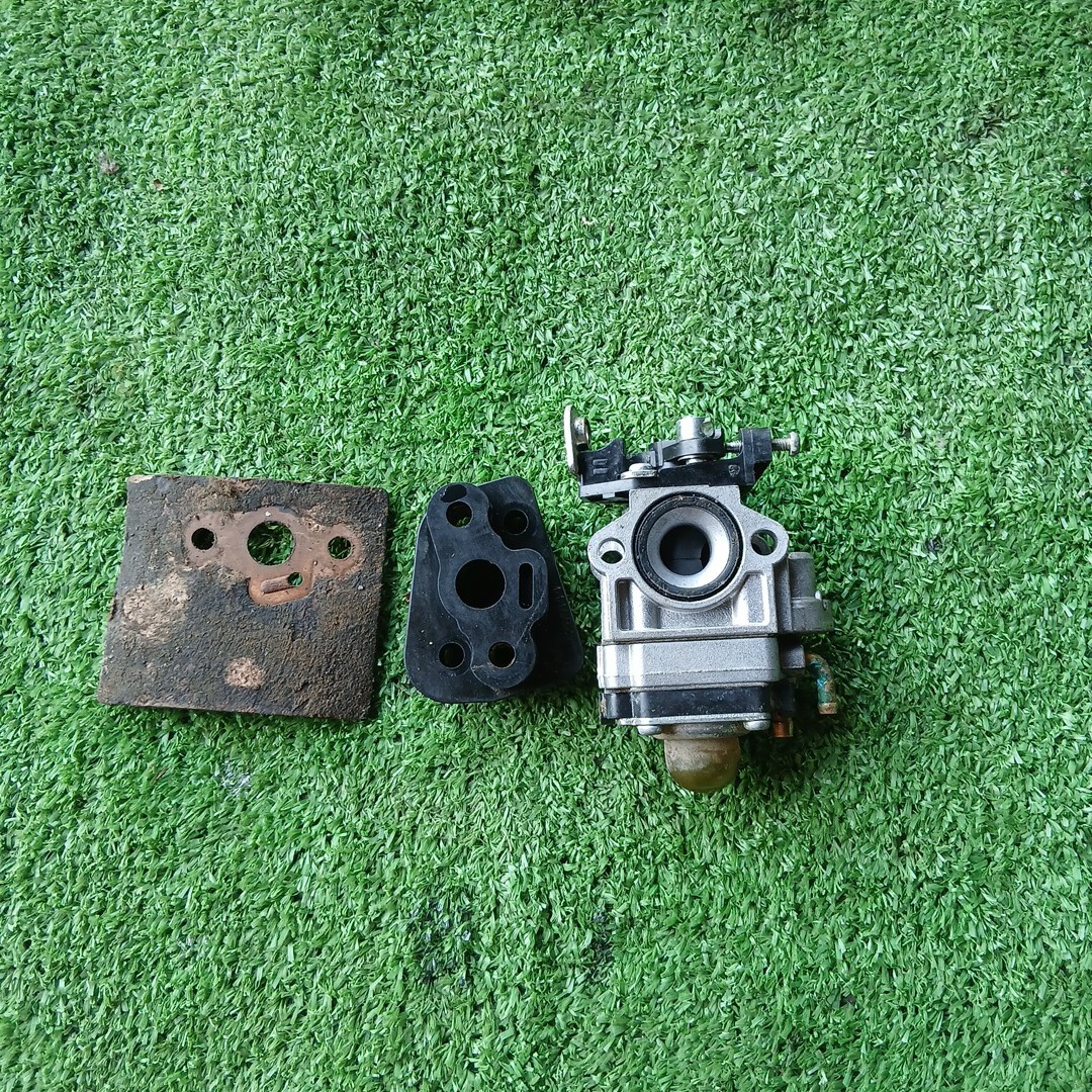 丸山 GKB2610B GKB 刈払機 キャブレター スロットルチャンバー スロットルバルブ インシュレーター 倉庫内保管 エンジン 草刈り機 拍卖