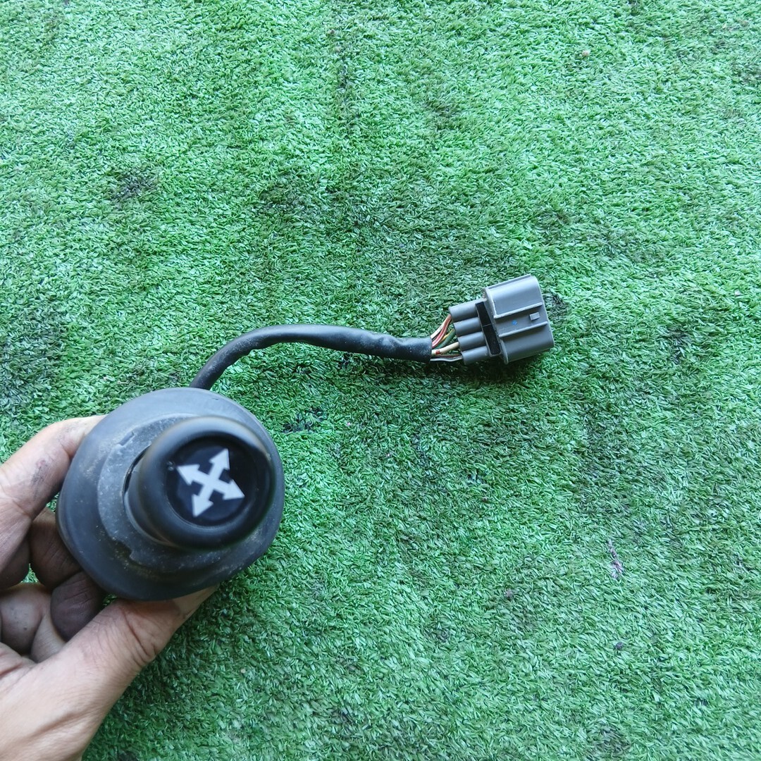 ヤンマー コンバイン GC218 GC オーガ レバー 昇降 旋回 実働外し 倉庫内保管 稲刈り 刈取り 拍卖