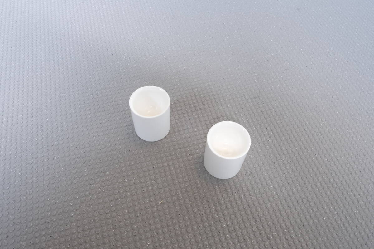 エンツォ・マリ Hawaii 90055 エッグカップ キャンドルホルダー OFFICINA ALESSI 白 モダンプロダクト デザイン インテリア拍卖