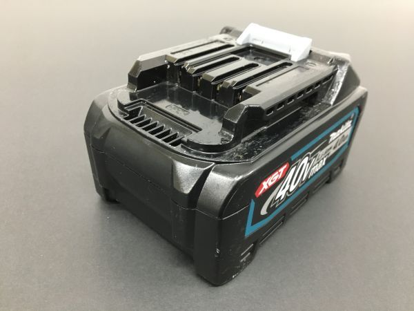 ★送料無料/中古★ マキタ(makita) 40Vmax4.0Ah 純正バッテリ BL4040 充電回数9回拍卖