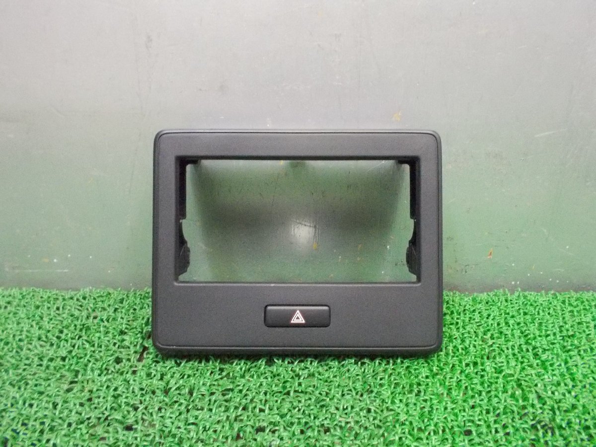 ■ワゴンR●純正 オーディオパネル センターパネル ハザードスイッチ□5AA-MH95S(26645/ク161)拍卖