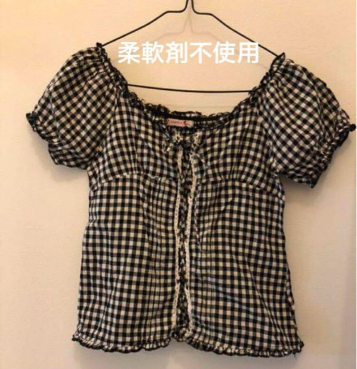 柔軟剤不使用 angelina パフスリーブ カットソー 編み上げ 白黒チェック柄拍卖