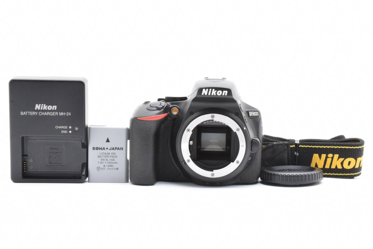 13503ショット 極上品 Nikon D5600 No6 バッテリーチャージャーセット拍卖