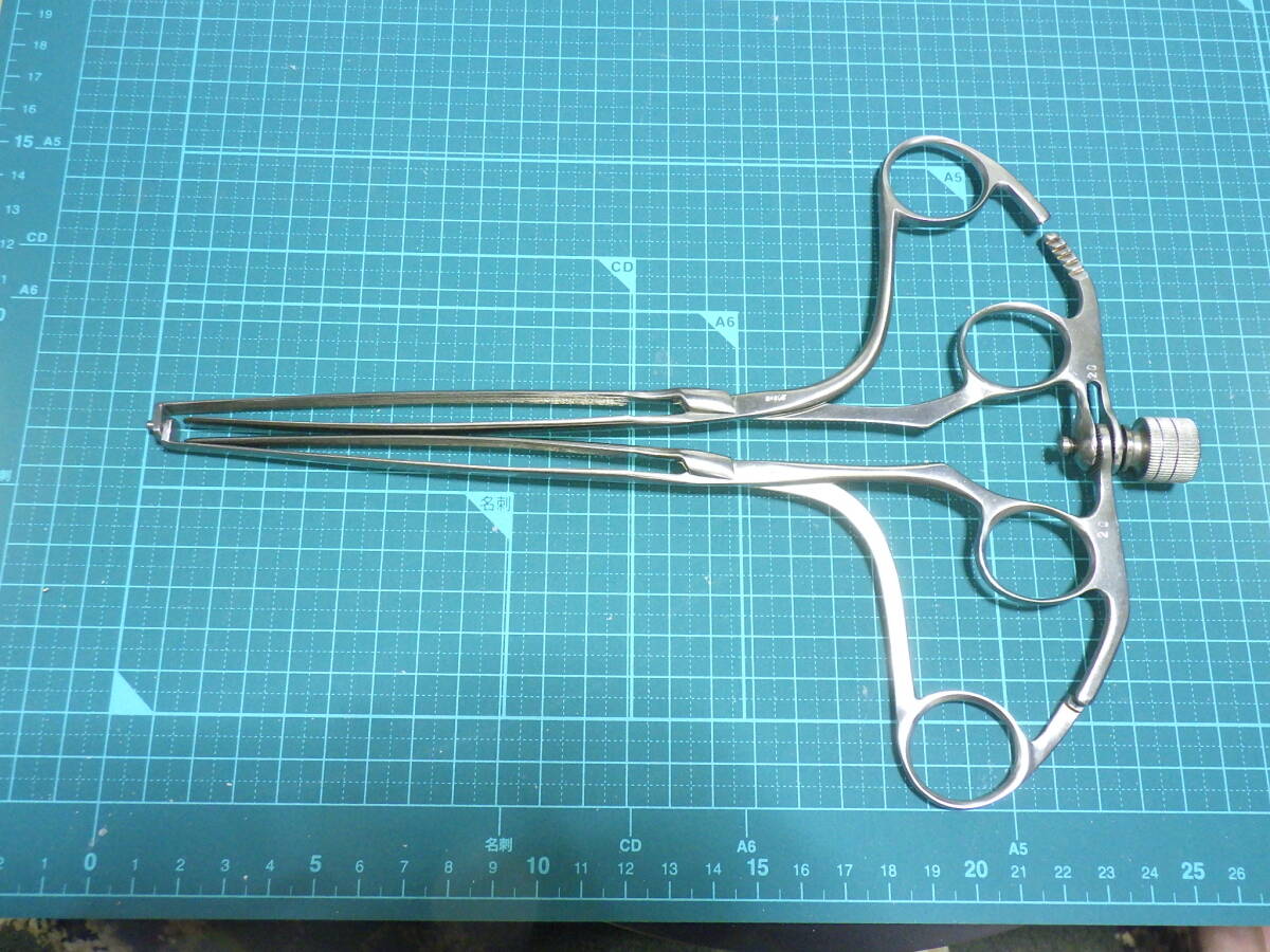 Y529#全国配送230円 動作品 カワルダン型腸管吻合鉗子 Eagle 医療器具 動物病院 外科 手術 (鉗子 鑷子 持針器 剪刀 開創器)拍卖